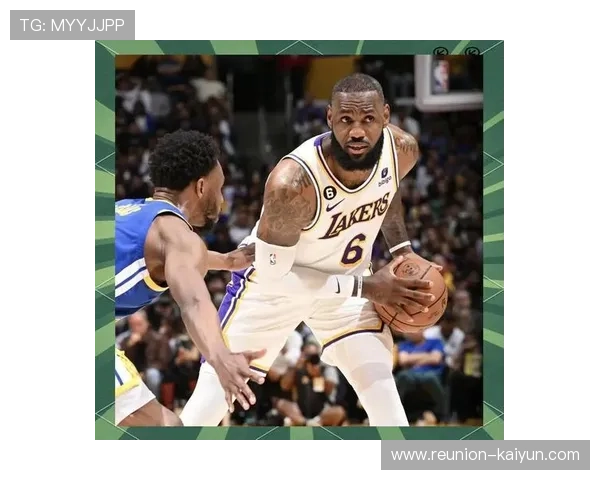 詹姆斯率湖人逆转取胜西部格局再起波澜聚焦季后赛争夺战火升级中